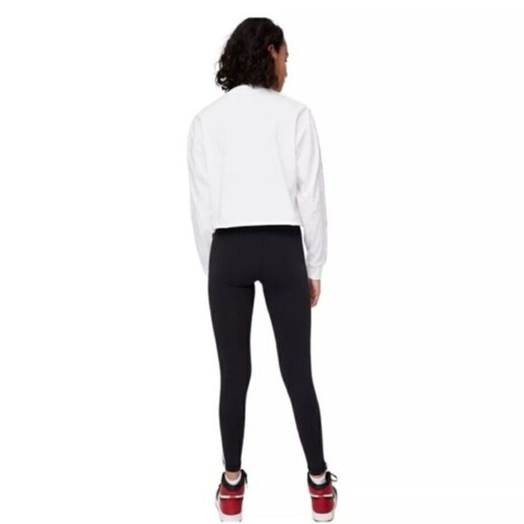 #512 ARITZIA TNA Atmosphere Leggings - Picture 2 of 10